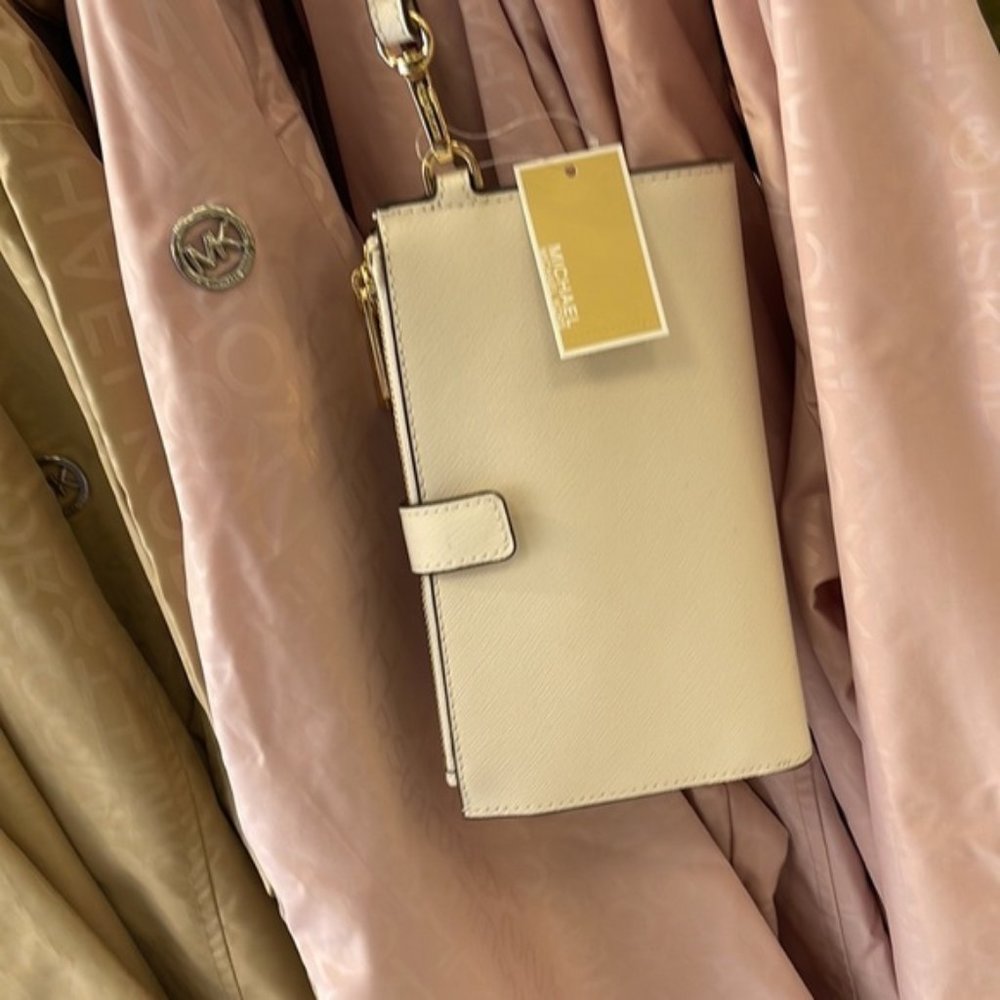 Michael Kors Jet Set Travel Large Double Zip Wristlet Wallet Light Cream Leather - Picture 13 of 16